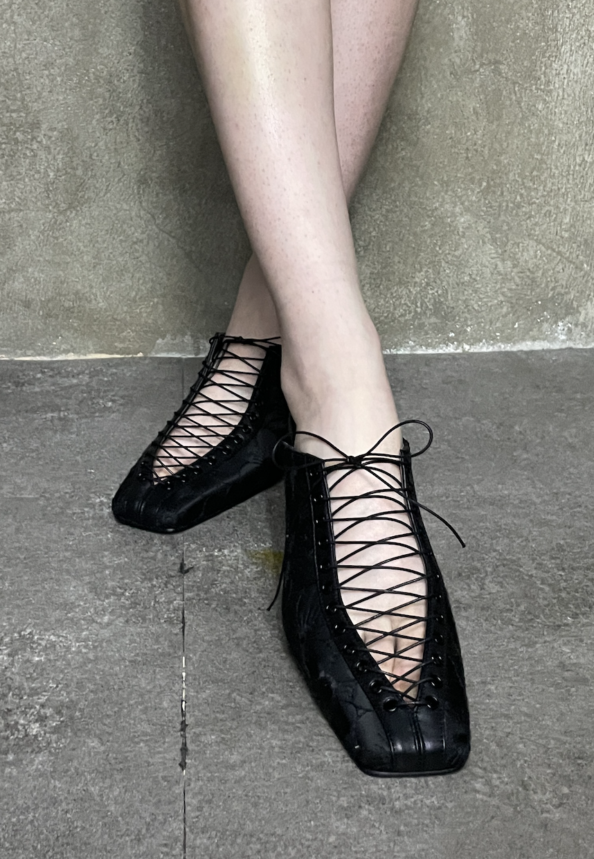 Lace Mule Black — GYOUREE KIM